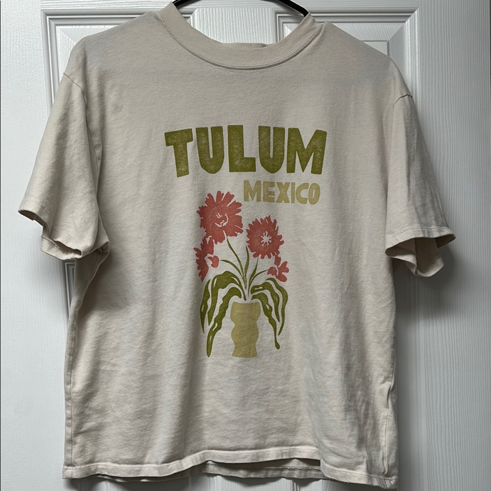 Abercrombie & Fitch Cream Tulum Graphic Tee